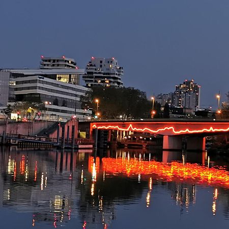 Logement Vue Sur La Seine Boulogne-Billancourt Exteriör bild