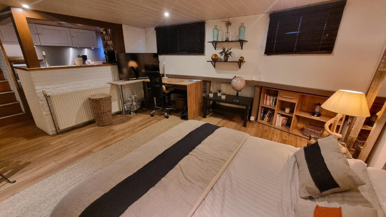 Logement Vue Sur La Seine Boulogne-Billancourt Exteriör bild